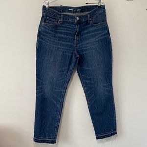 Old Navy Boyfriend Mid Rise Jean